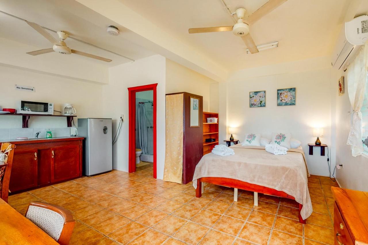 Palmetto#1 @ Island Cabanas Caye Caulker Extérieur photo